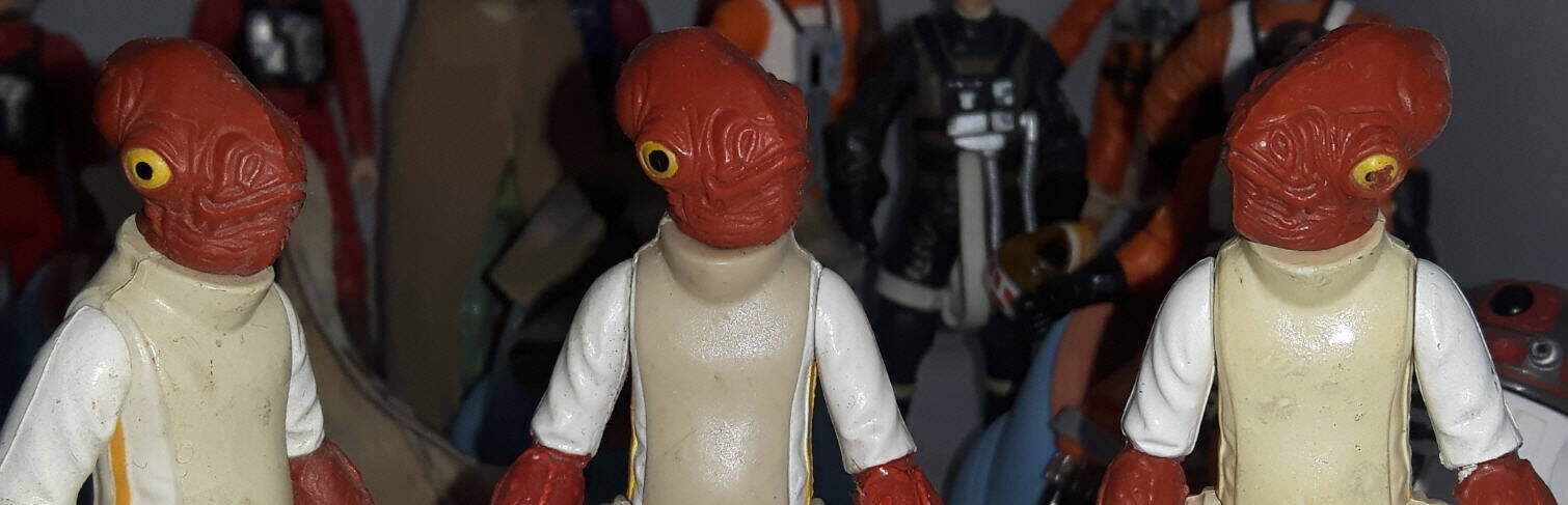 Admiral Akbar Figure Kenner paint loss