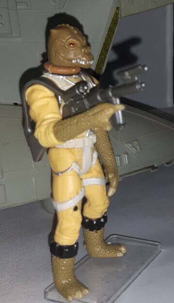 Bossk Figure Power of the Force side