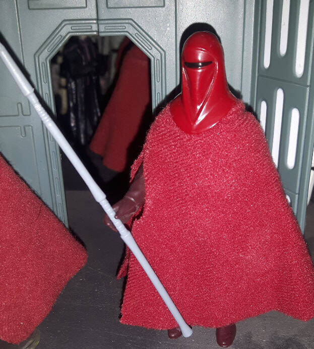 Emperor's Royal Guard Figure Kenner with Force Pike