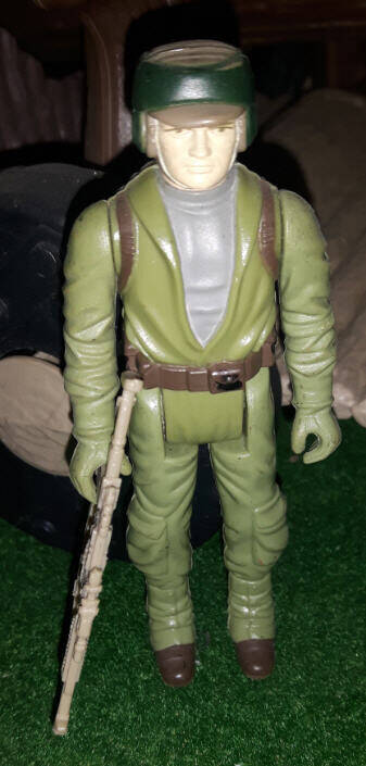 Kenner Rebel Commando Figure Front