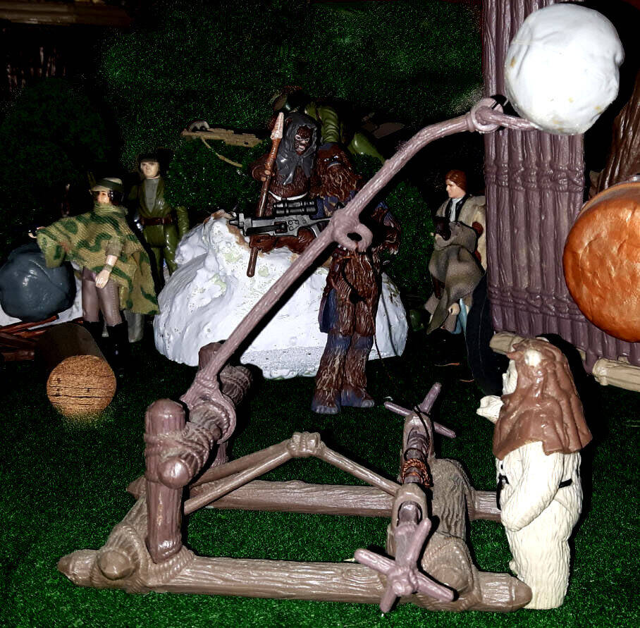 Ewok Catapult Kenner side