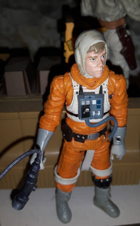 Luke Skywalker Figure Legacy Collection pilot's skull cap