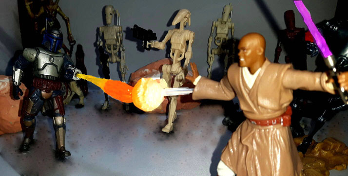 Mace Windu Figure vs Jango Fett Figure