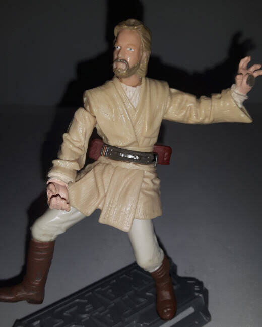 Obi-Wan Kenobi Figure Acklay Battle portrait