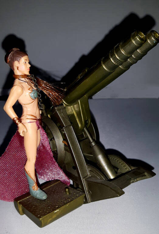 Princess Leia Organa Figure With Sail Barge Cannon