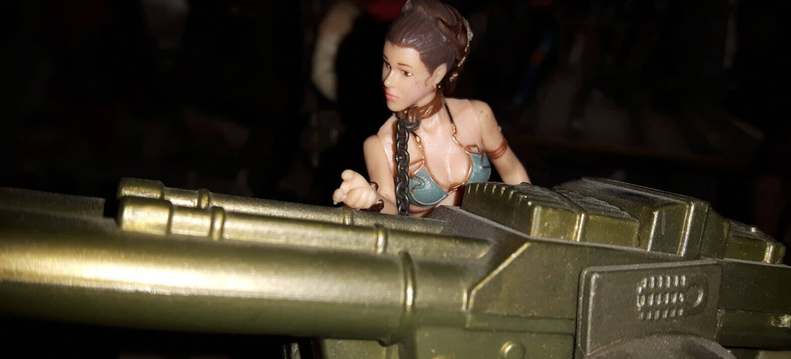 Princess Leia Organa Figure With Jabba's Sail Barge Cannon Power of the Jedi