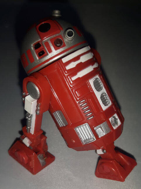 R2-R9 Figure Episode One Collection side