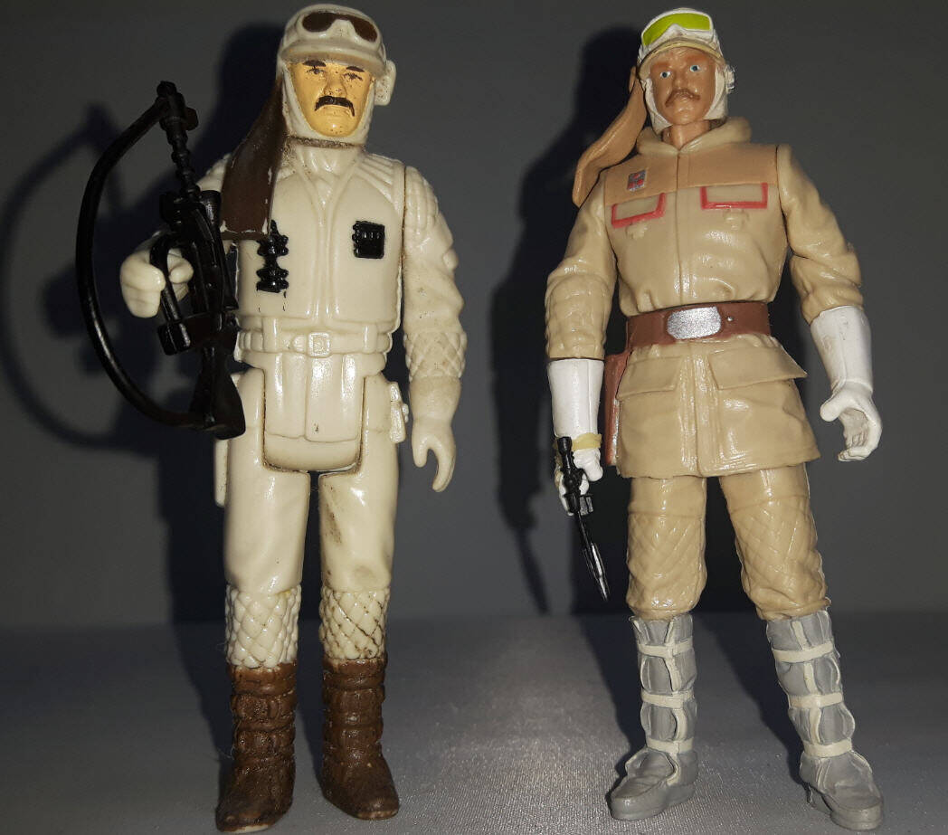 Rebel Commmander Figure and Major Bren Derling Comparison