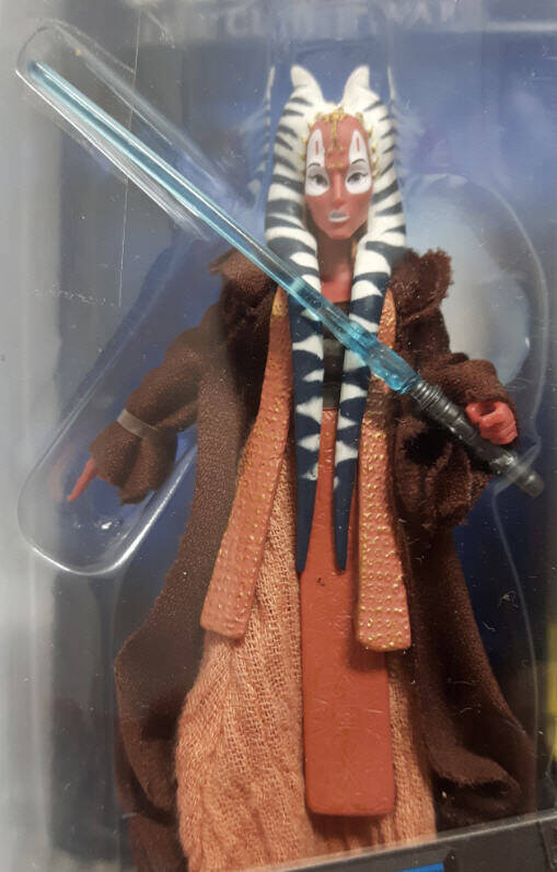 Shaak Ti Clone Wars Saga Legends cardback closeup