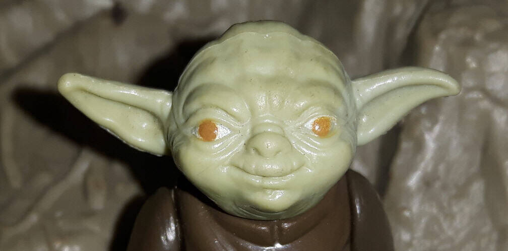 Yoda Figure orange eyes Kenner